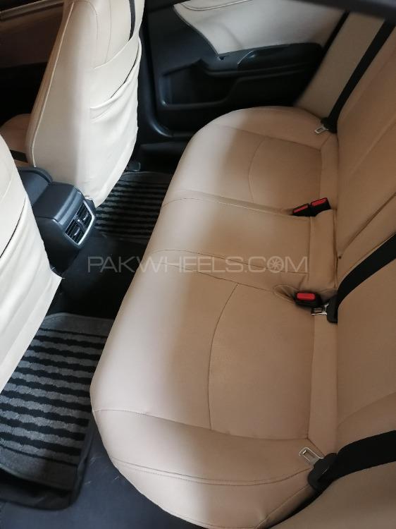 Honda Civic 2017 for Sale in Multan Honda Civic 2017 for Sale in Multan Image-4