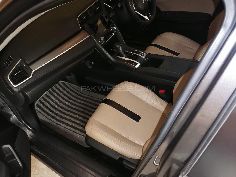 Honda Civic 2017 for Sale in Multan Honda Civic 2017 for Sale in Multan Image-11