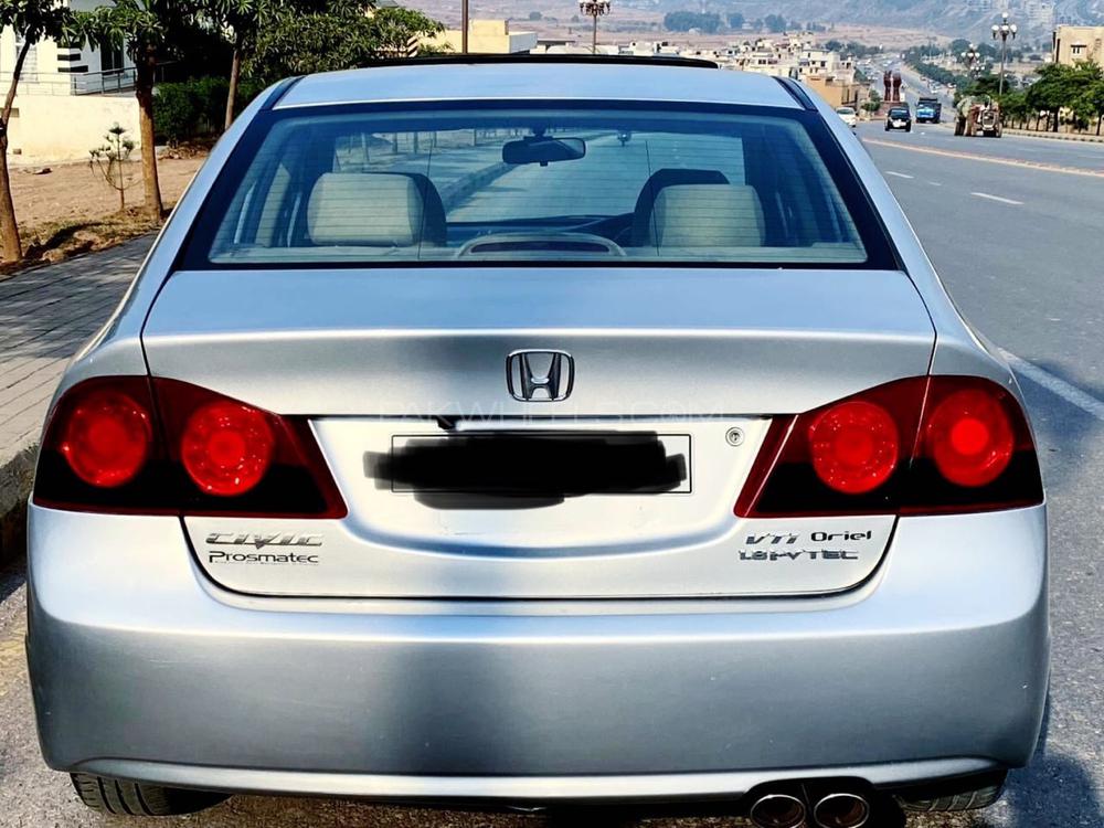 Honda Civic 2011 for Sale in Islamabad Image-1