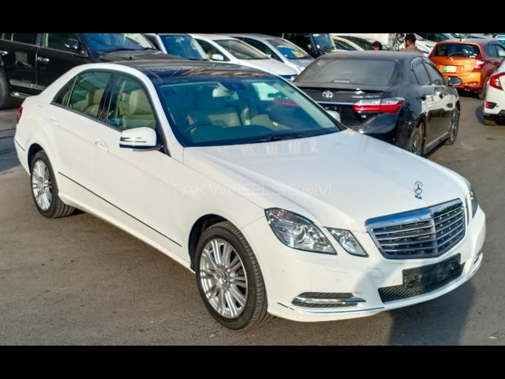 مرسڈیز بینز ای کلاس 2012 for Sale in لاہور مرسڈیز بینز ای کلاس 2012 for Sale in لاہور Image-4