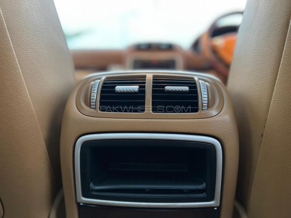 Porsche Cayenne 2006 for Sale in Lahore Porsche Cayenne 2006 for Sale in Lahore Image-10