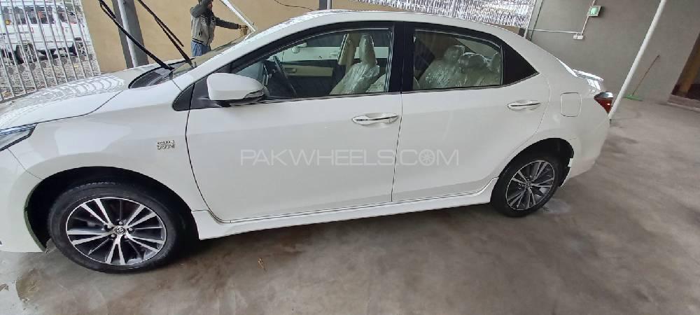 Toyota Corolla 2020 for Sale in Peshawar Toyota Corolla 2020 for Sale in Peshawar Image-5