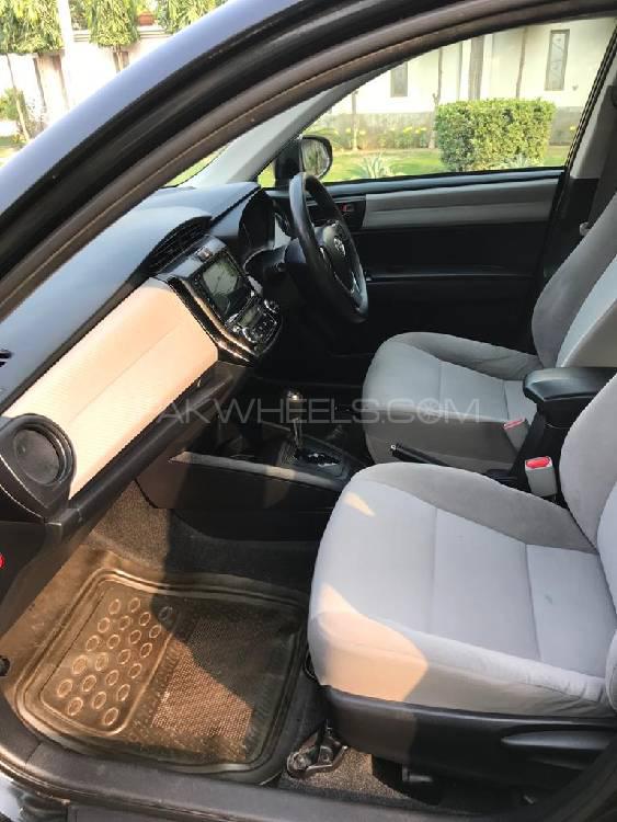 Toyota Corolla Axio 2016 for Sale in Lahore Toyota Corolla Axio 2016 for Sale in Lahore Image-6