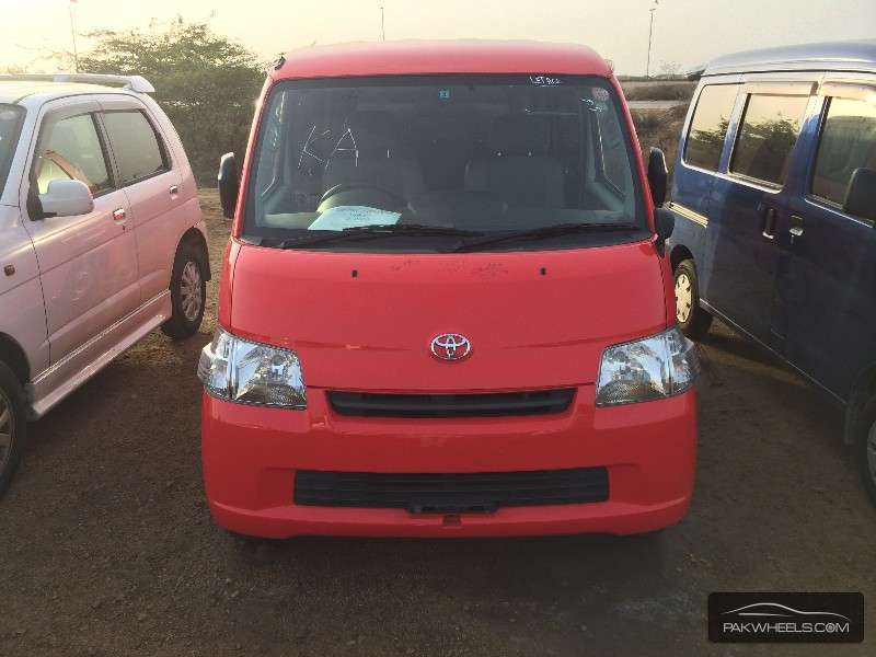 Toyota Town Ace 2009 for Sale in Karachi Image-1