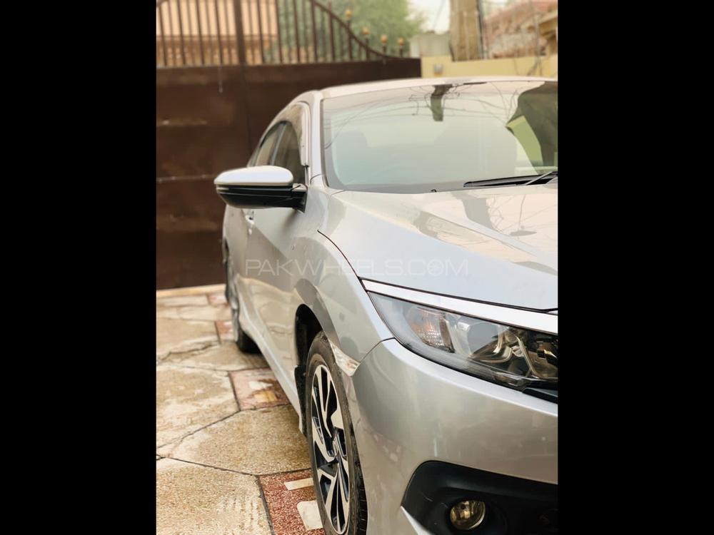Honda Civic 2017 for Sale in Multan Honda Civic 2017 for Sale in Multan Image-18