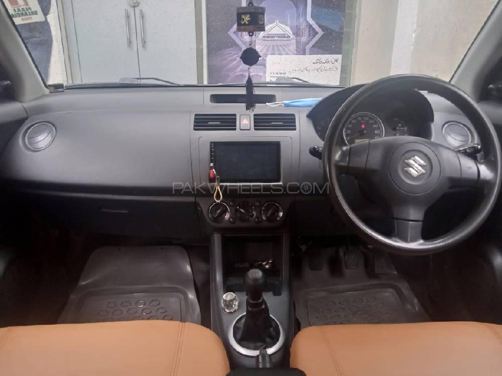 Suzuki Swift 2013 for Sale in Lahore Suzuki Swift 2013 for Sale in Lahore Image-10