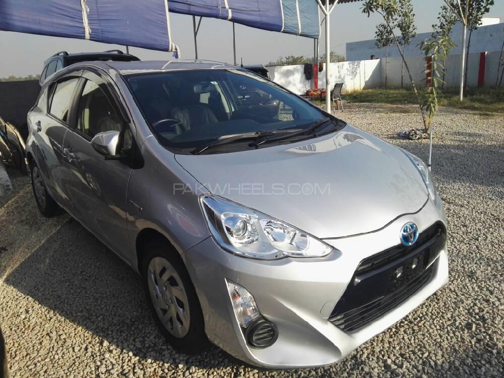 Toyota Aqua 2017 for Sale in Swabi Toyota Aqua 2017 for Sale in Swabi Image-4