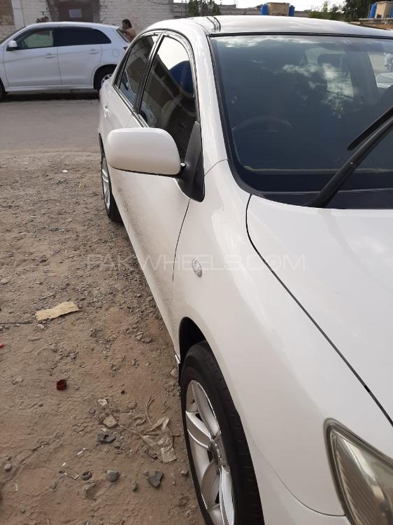Toyota Corolla Axio 2007 for Sale in Quetta Image-1