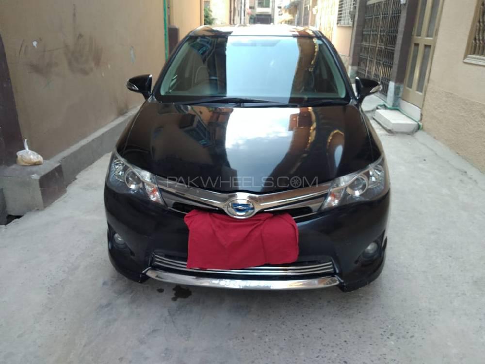 Toyota Corolla Fielder 2014 for Sale in Peshawar Image-1
