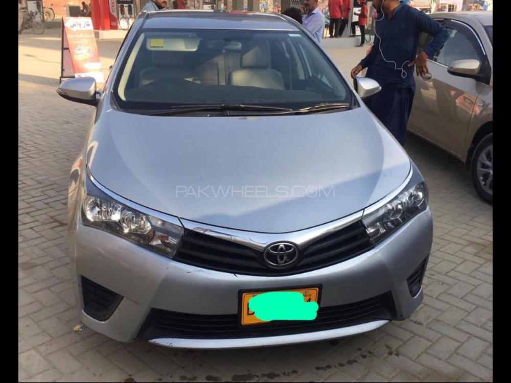 Toyota Corolla 2015 for Sale in Karachi Image-1