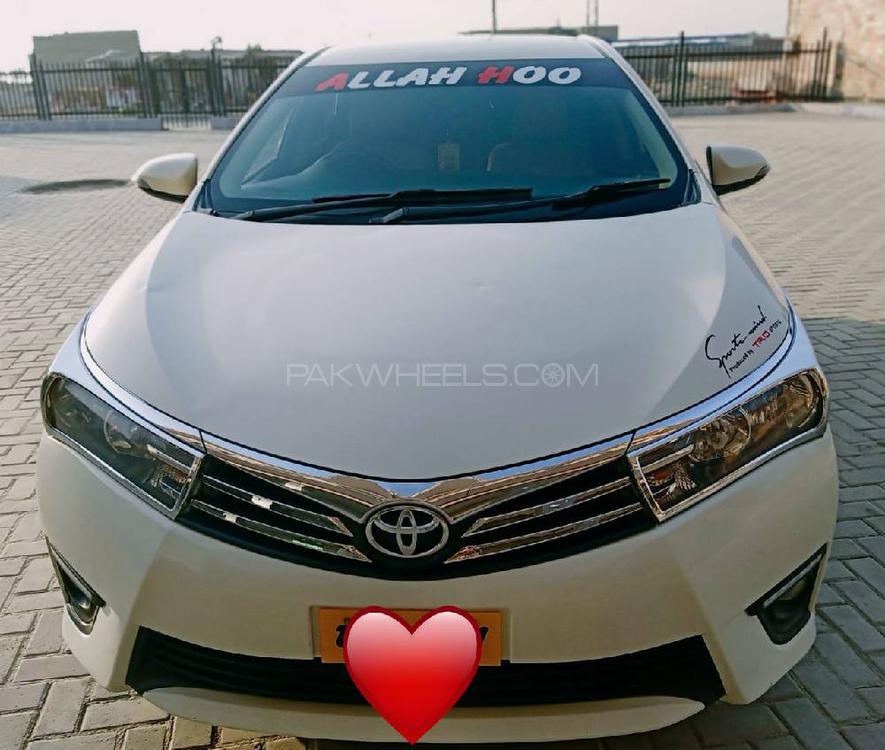 Toyota Corolla 2016 for Sale in Karachi Image-1