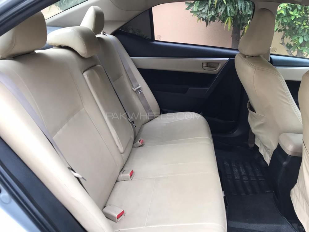 Toyota Corolla 2014 for Sale in Lahore Toyota Corolla 2014 for Sale in Lahore Image-4