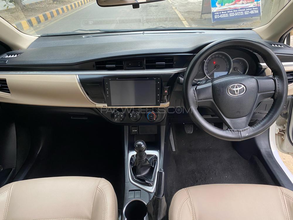 Toyota Corolla 2015 for Sale in Lahore Toyota Corolla 2015 for Sale in Lahore Image-7
