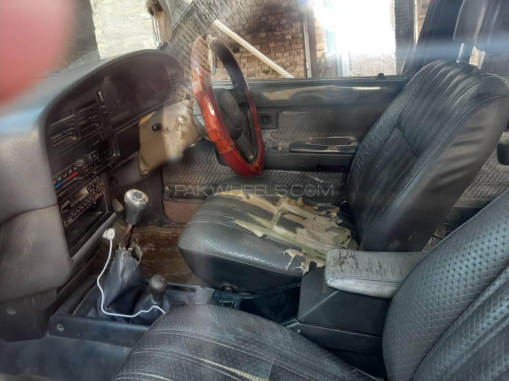 Toyota Hilux 1992 for Sale in Quetta Toyota Hilux 1992 for Sale in Quetta Image-3