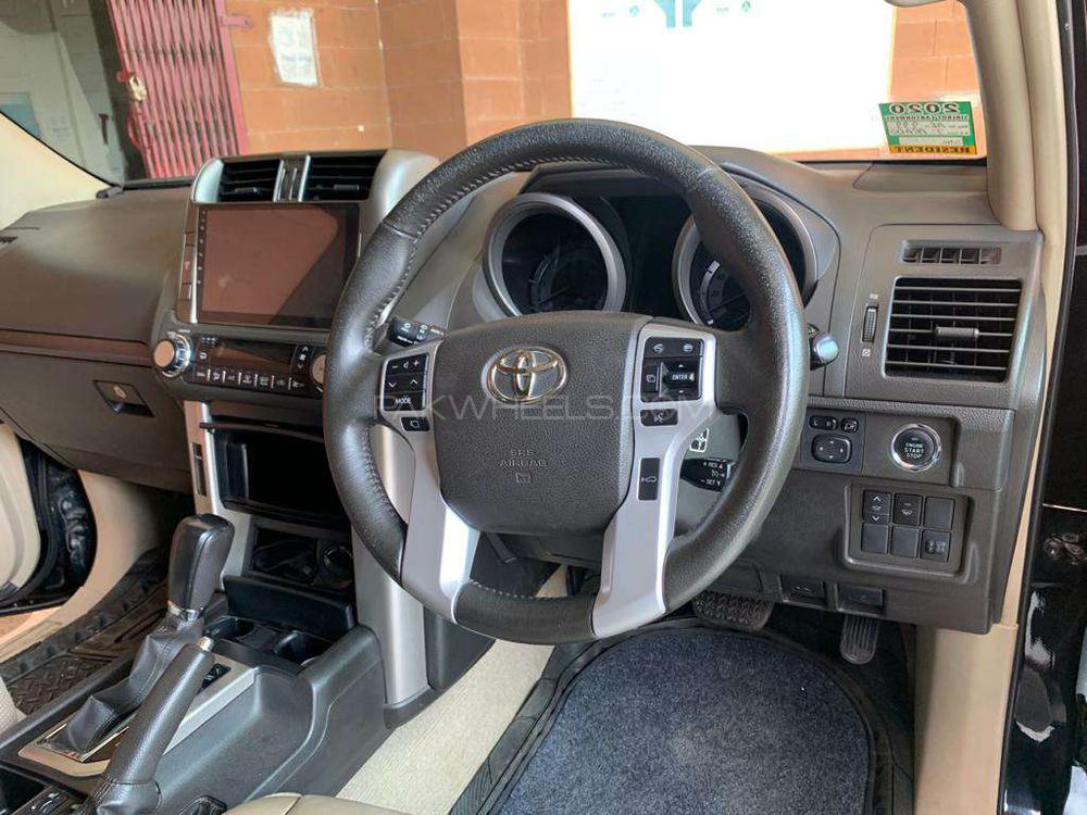 Toyota Prado 2010 for Sale in Islamabad Toyota Prado 2010 for Sale in Islamabad Image-12