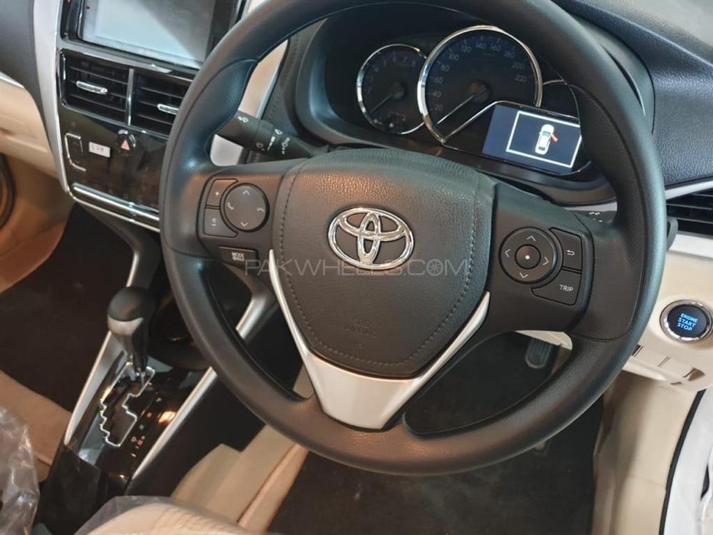 Toyota Yaris Sedan 2020 for Sale in Sialkot Toyota Yaris Sedan 2020 for Sale in Sialkot Image-2