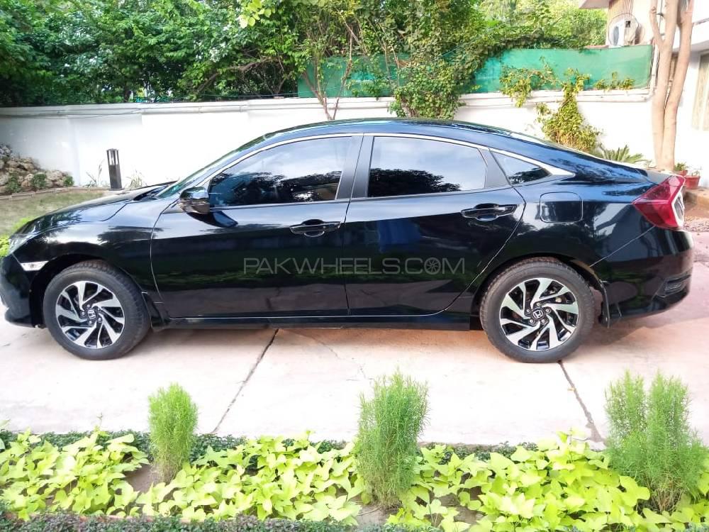 ہونڈا سوک 2018 for Sale in کراچی ہونڈا سوک 2018 for Sale in کراچی Image-11