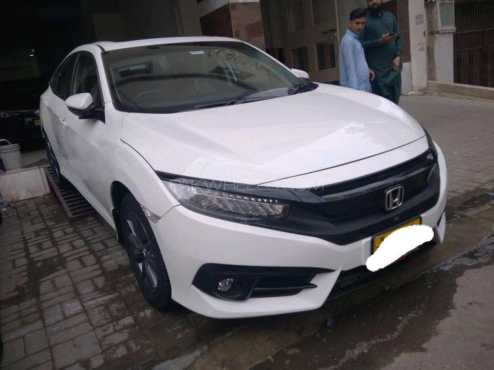 Honda Civic 2020 for Sale in Karachi Honda Civic 2020 for Sale in Karachi Image-2