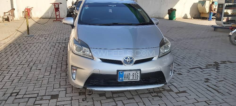 Toyota Prius 2012 for Sale in Peshawar Image-1