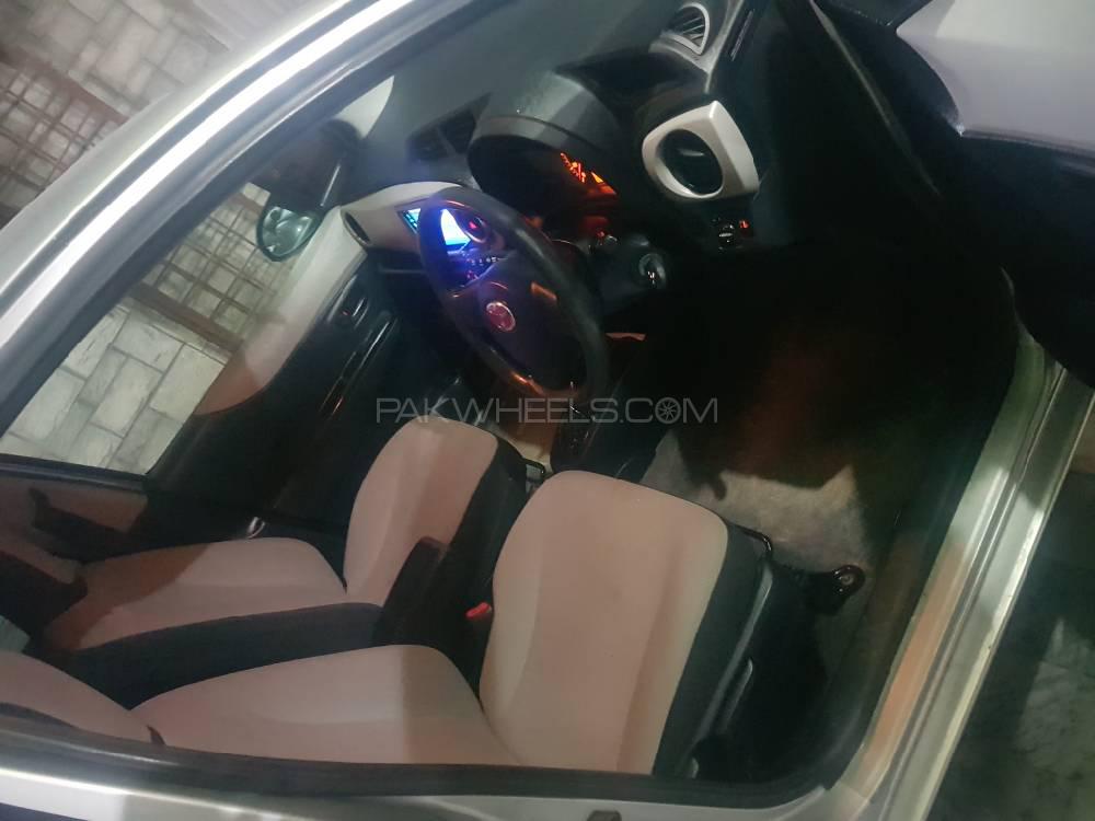 ٹویوٹا ویٹز 2011 for Sale in گجرات ٹویوٹا ویٹز 2011 for Sale in گجرات Image-6