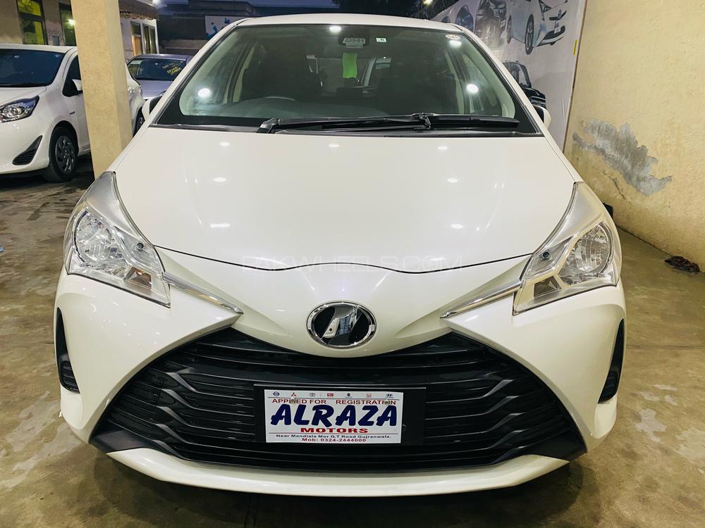Toyota Vitz 2017 for Sale in Gujranwala Image-1