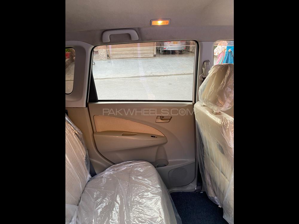 Daihatsu Move 2013 for Sale in Karachi Daihatsu Move 2013 for Sale in Karachi Image-5