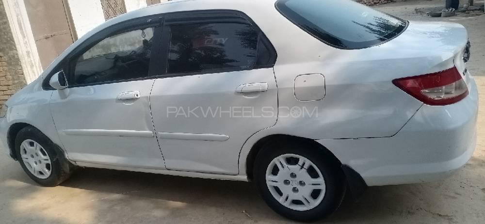 ہونڈا سٹی 2005 for Sale in بہاولپور ہونڈا سٹی 2005 for Sale in بہاولپور Image-16