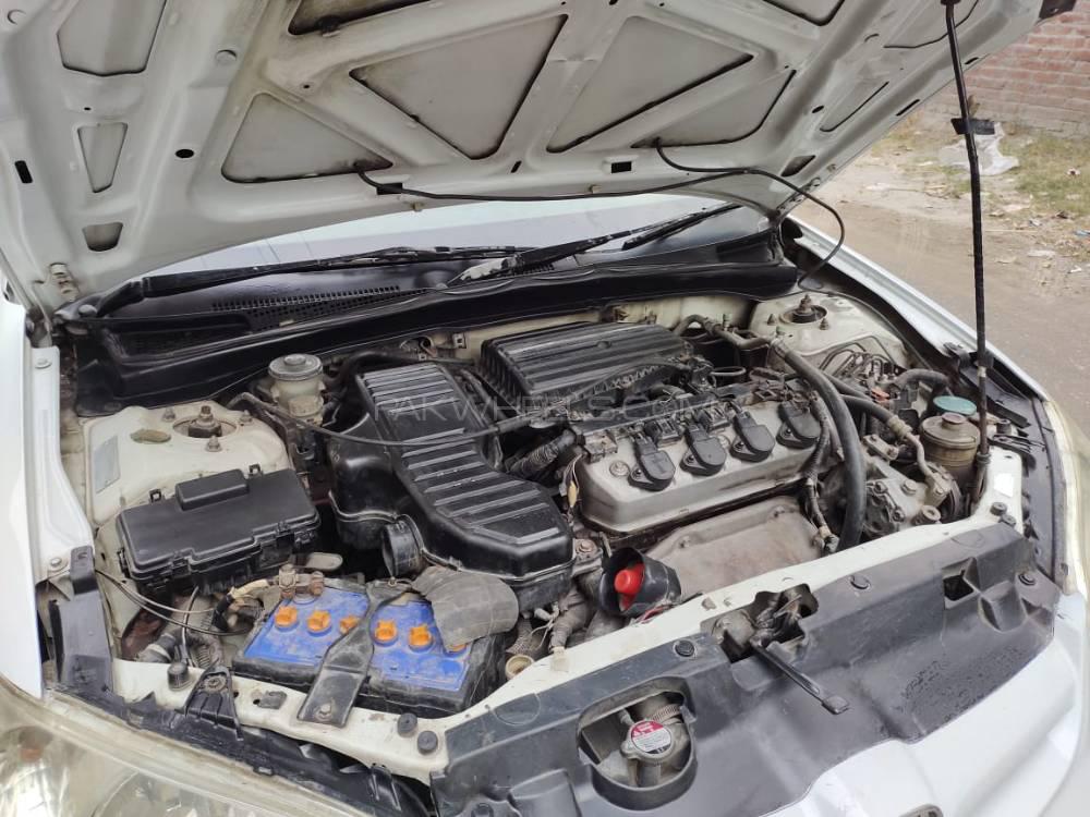 Honda Civic 2004 for Sale in Lahore Honda Civic 2004 for Sale in Lahore Image-10