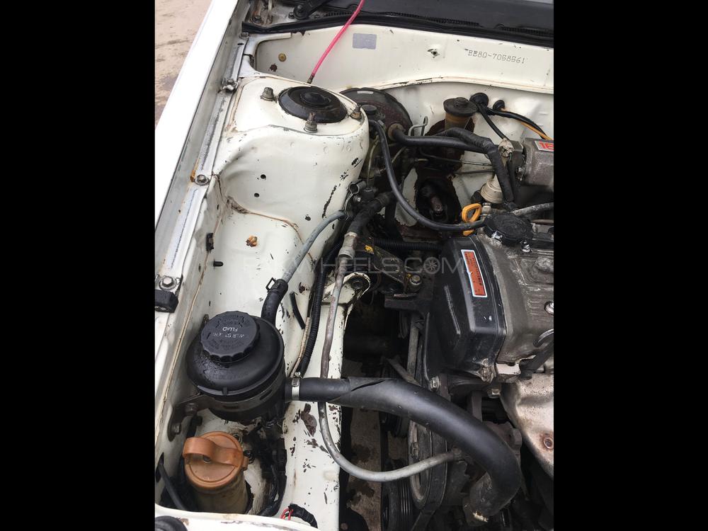 Toyota Corolla 1986 for Sale in Peshawar Toyota Corolla 1986 for Sale in Peshawar Image-3