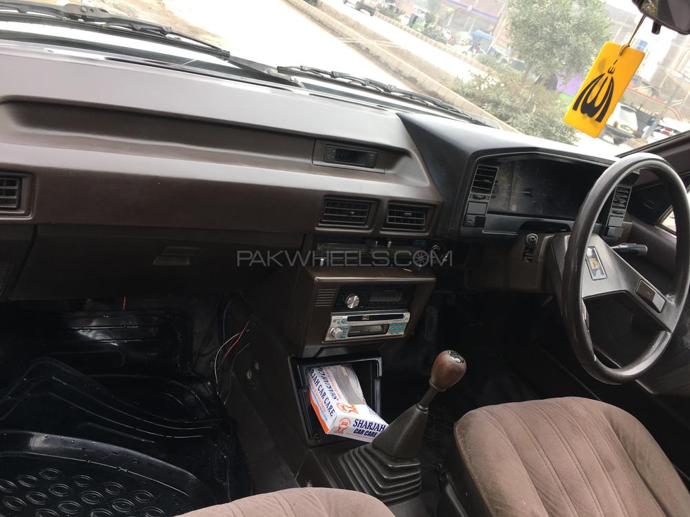 Toyota Corolla 1986 for Sale in Peshawar Toyota Corolla 1986 for Sale in Peshawar Image-9