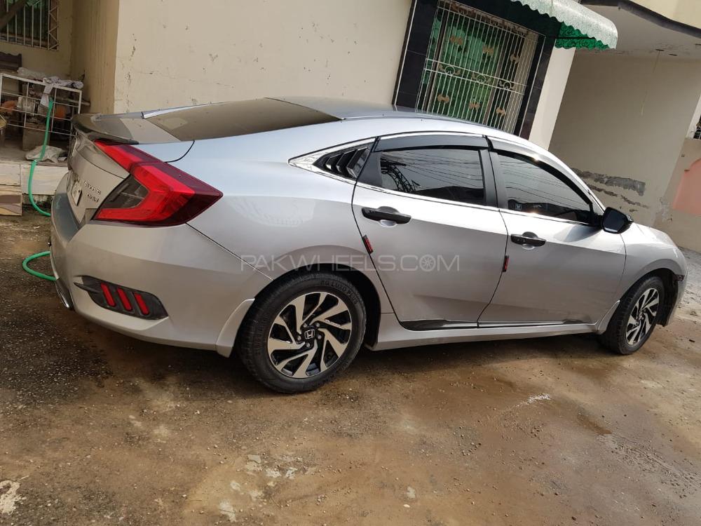 Honda Civic 2017 for Sale in Sialkot Honda Civic 2017 for Sale in Sialkot Image-4