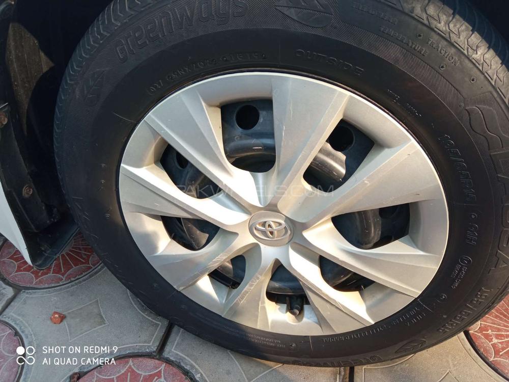 Toyota Corolla 2017 for Sale in Lahore Toyota Corolla 2017 for Sale in Lahore Image-10