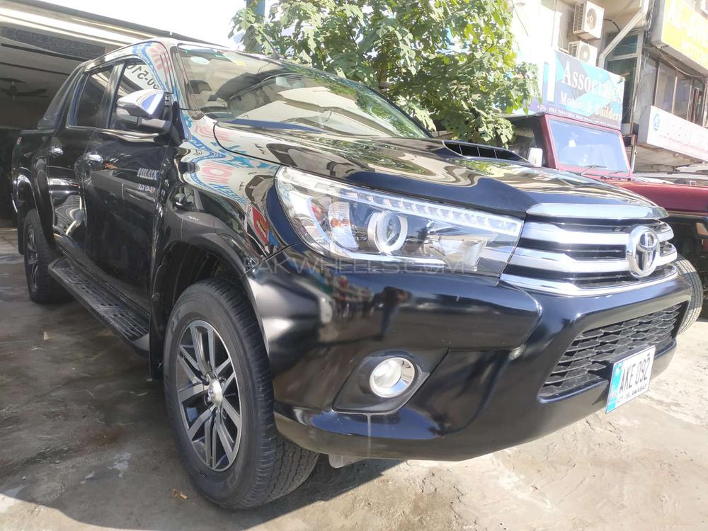 Toyota Hilux 2018 for Sale in Islamabad Image-1
