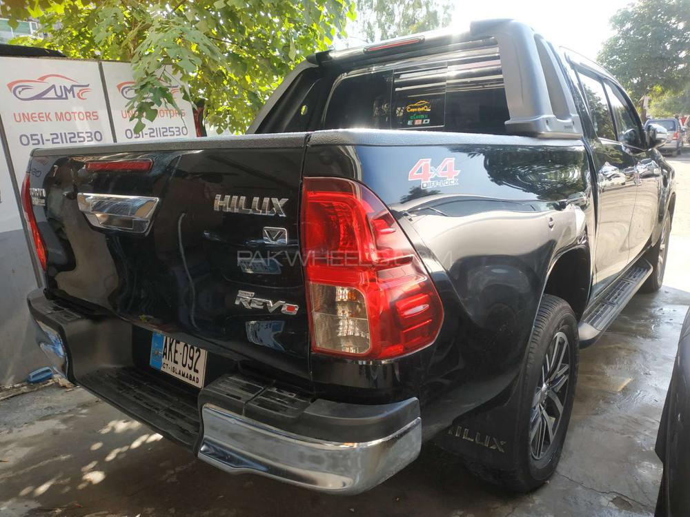 Toyota Hilux 2018 for Sale in Islamabad Toyota Hilux 2018 for Sale in Islamabad Image-3