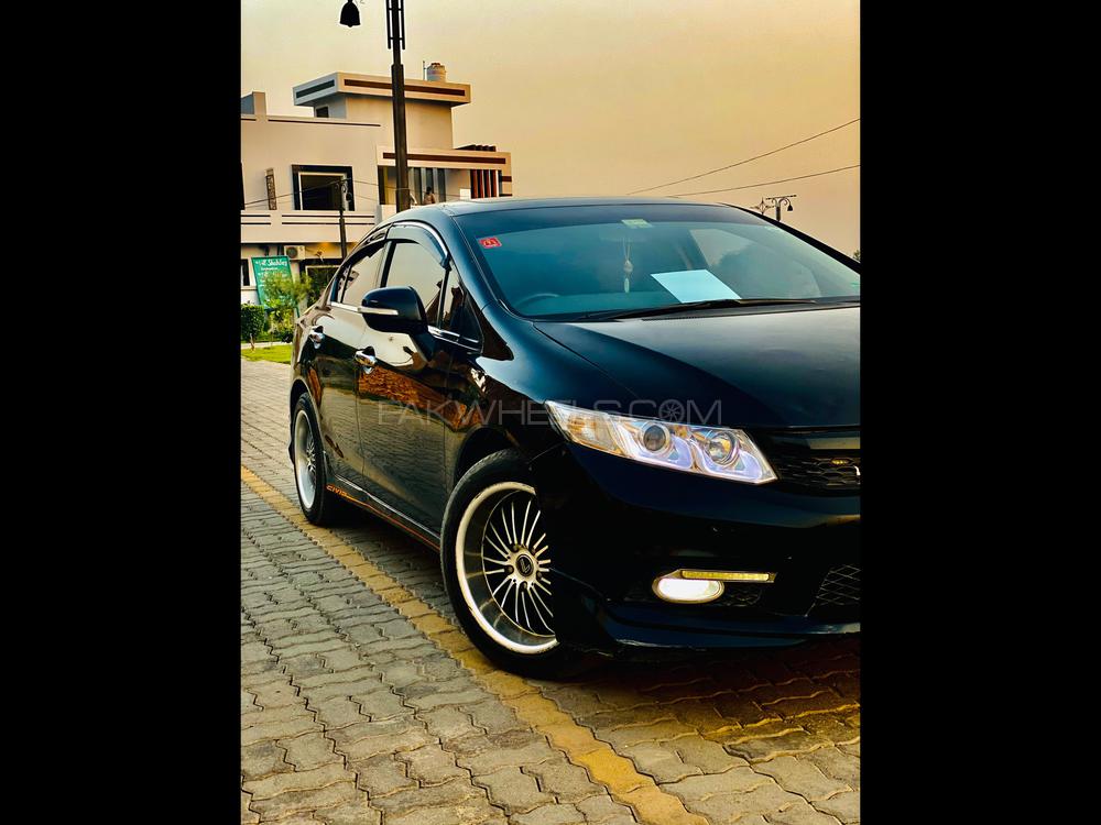 Honda Civic 2013 for Sale in Faisalabad Honda Civic 2013 for Sale in Faisalabad Image-7