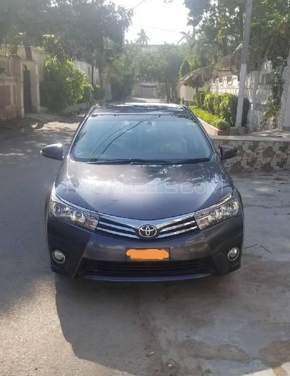 Toyota Corolla 2017 for Sale in Karachi Image-1