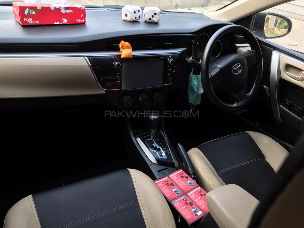 Toyota Corolla 2017 for Sale in Karachi Toyota Corolla 2017 for Sale in Karachi Image-3