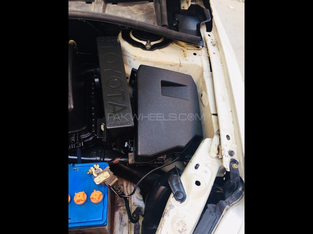 Toyota Corolla 2013 for Sale in Lahore Toyota Corolla 2013 for Sale in Lahore Image-2