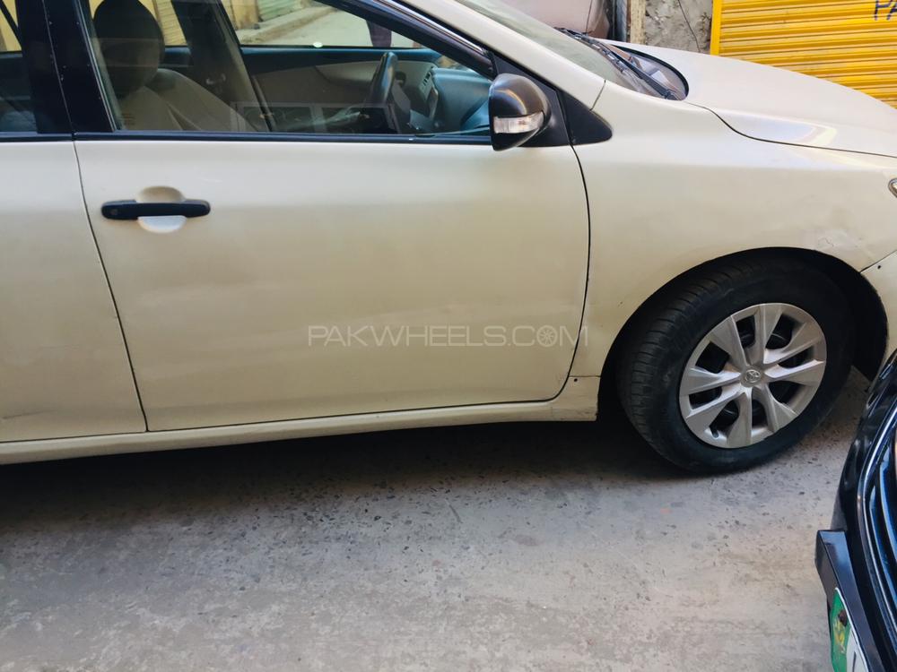 Toyota Corolla 2013 for Sale in Lahore Toyota Corolla 2013 for Sale in Lahore Image-8