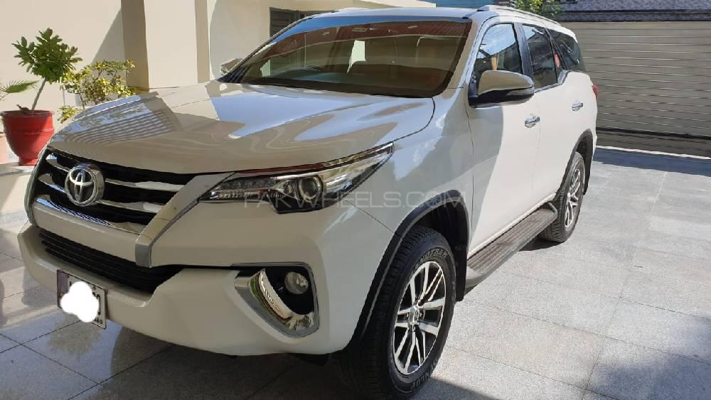 Toyota Fortuner 2017 for Sale in Abbottabad Image-1