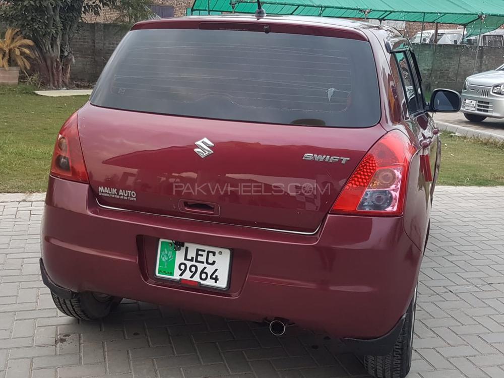 Suzuki Swift 2010 for Sale in Lahore Image-1