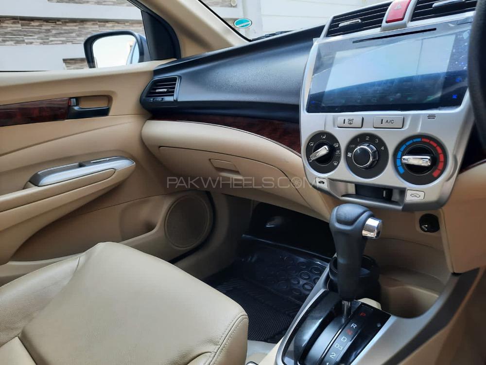 Honda City 2018 for Sale in Lahore Honda City 2018 for Sale in Lahore Image-19