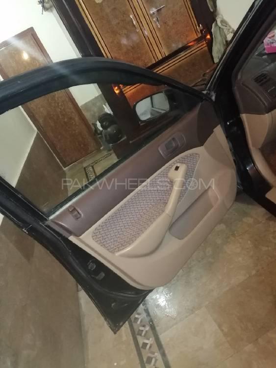 Honda Civic 2005 for Sale in Sialkot Honda Civic 2005 for Sale in Sialkot Image-16