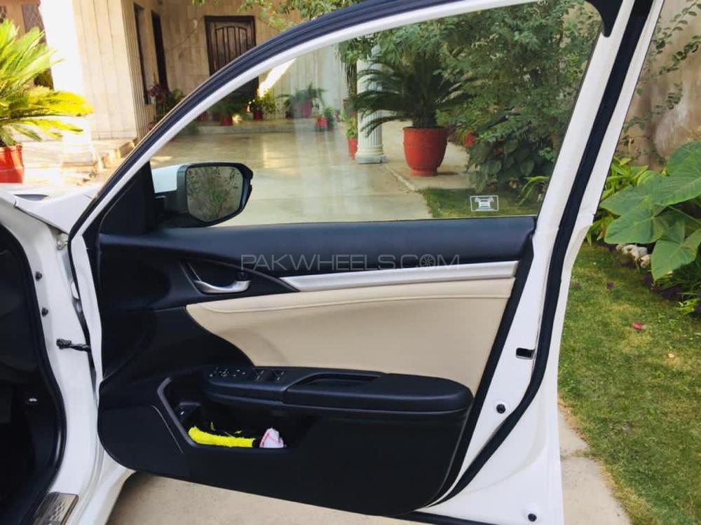 ہونڈا سوک 2019 for Sale in ایبٹ آباد ہونڈا سوک 2019 for Sale in ایبٹ آباد Image-3