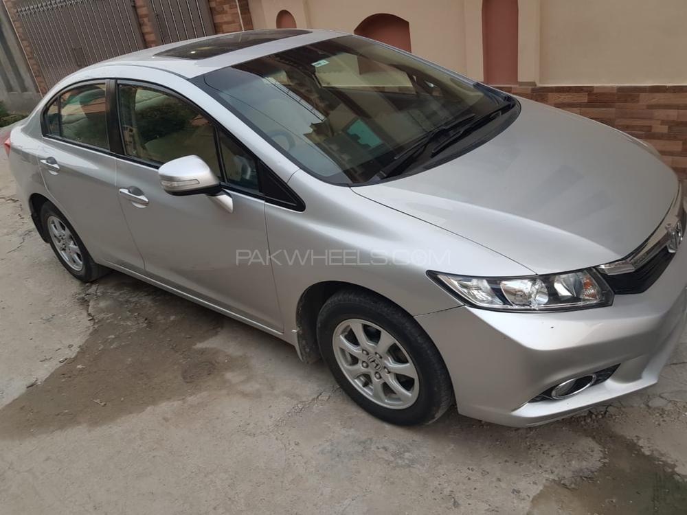 Honda Civic 2015 for Sale in Sialkot Honda Civic 2015 for Sale in Sialkot Image-3