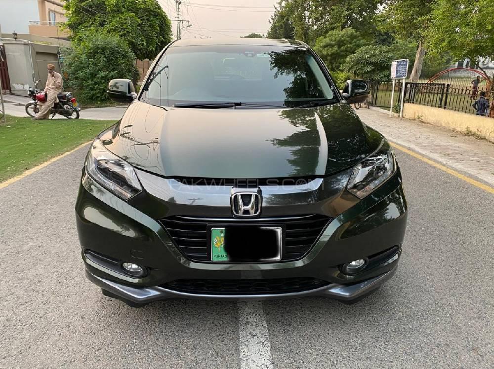 Honda Vezel 2014 for Sale in Lahore Honda Vezel 2014 for Sale in Lahore Image-2