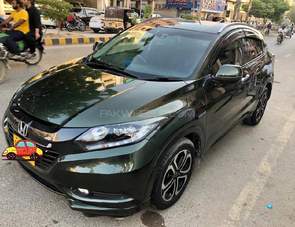 Honda Vezel 2013 for Sale in Karachi Honda Vezel 2013 for Sale in Karachi Image-3