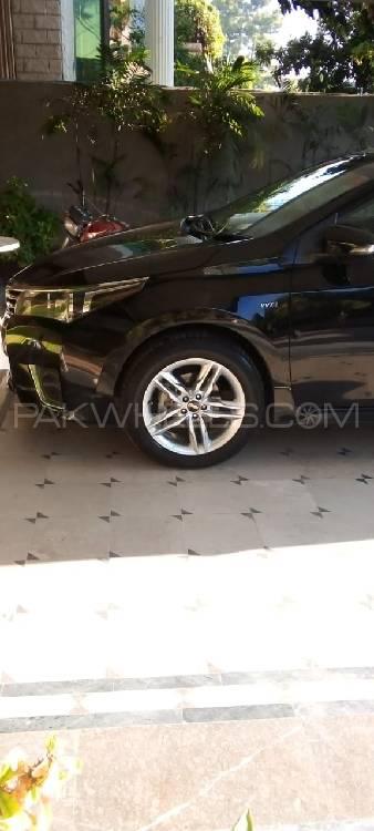 Toyota Corolla 2015 for Sale in Rawalpindi Toyota Corolla 2015 for Sale in Rawalpindi Image-7