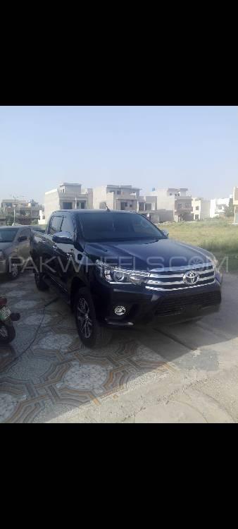 Toyota Hilux 2020 for Sale in Lahore Toyota Hilux 2020 for Sale in Lahore Image-3