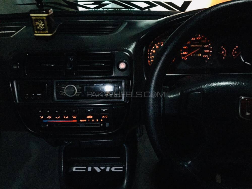 Honda Civic 1997 for Sale in Multan Honda Civic 1997 for Sale in Multan Image-5